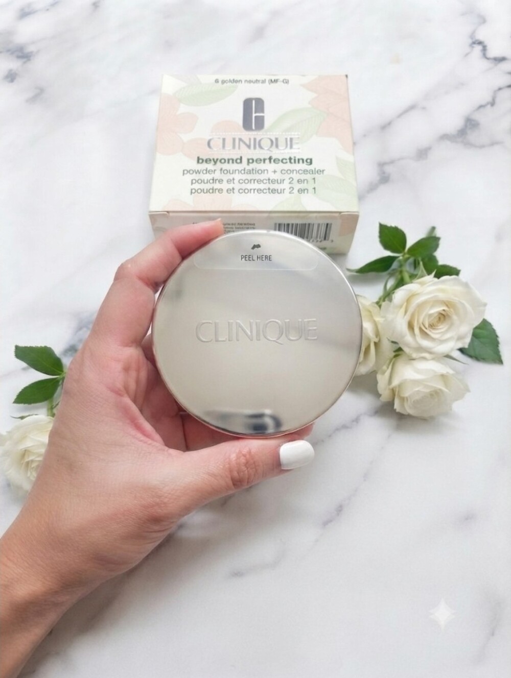 Clinique Beyond Perfecting Powder Foundation + Concealer 8 GOLDEN NEUTRAL